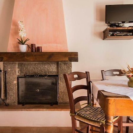 Le Casette Country House 2 Petricci Bagian luar foto